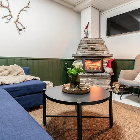 Fireside Loft, Sauna, Wifi & Location *