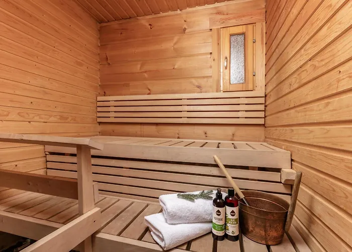 Fireside Loft, Sauna, Wifi & Location * レヴィ